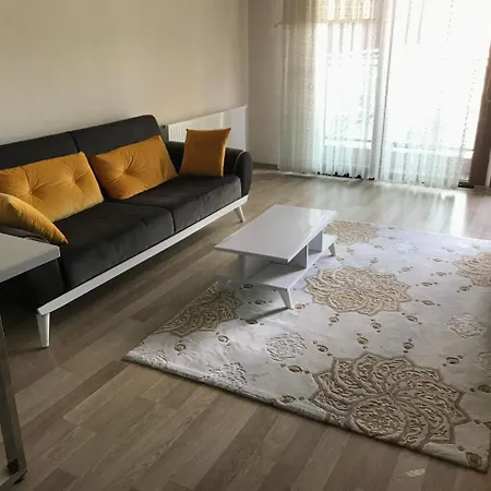Garden Apartment *